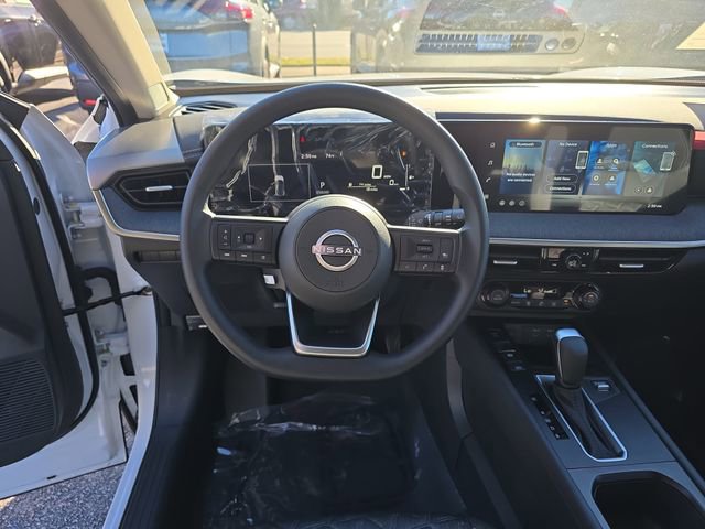 New 2026 Nissan Kicks SV image 14