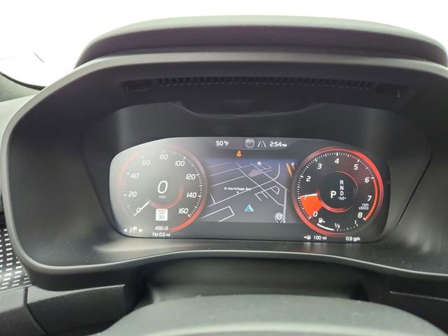 Certified 2022 Volvo XC40 T5 R-Design w/ Advanced Package image 20