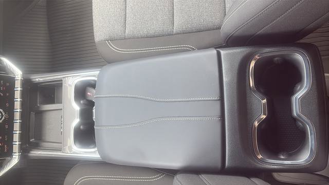 New 2026 GMC Acadia Elevation w/ Black Edition FWD image 15