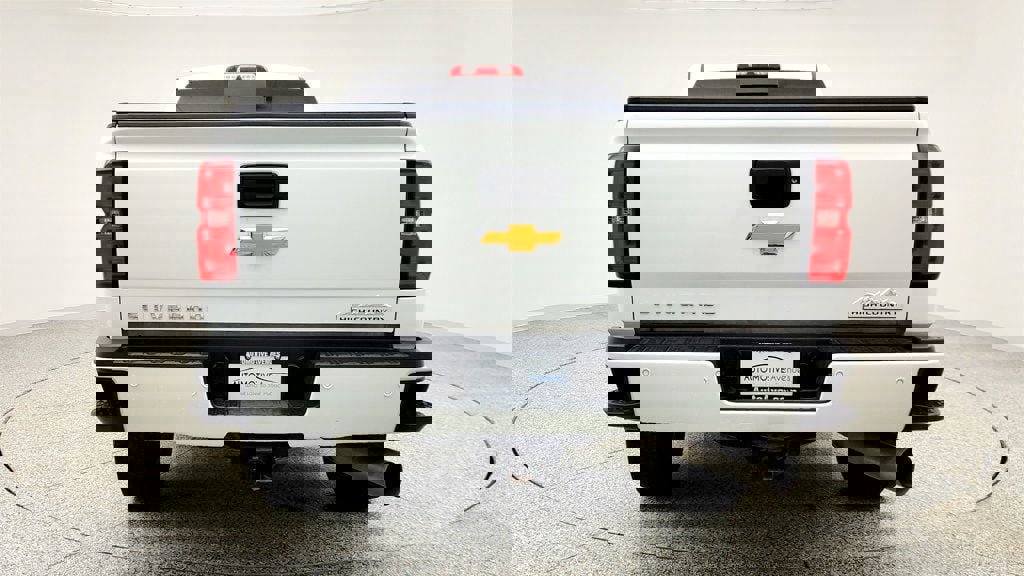 Used 2019 Chevrolet Silverado 3500 High Country w/ Duramax Plus Package image 6