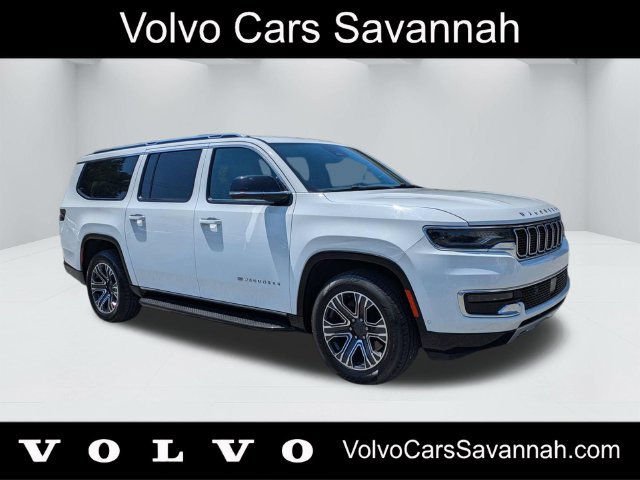 Used 2024 Jeep Wagoneer L Series II w/ Flexible Seating Group
