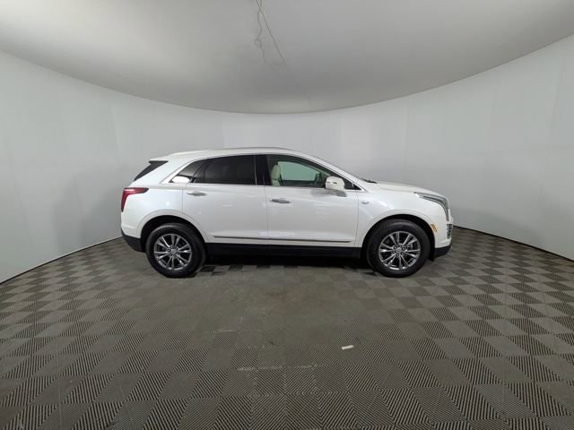 Certified 2023 Cadillac XT5 Premium Luxury image 3