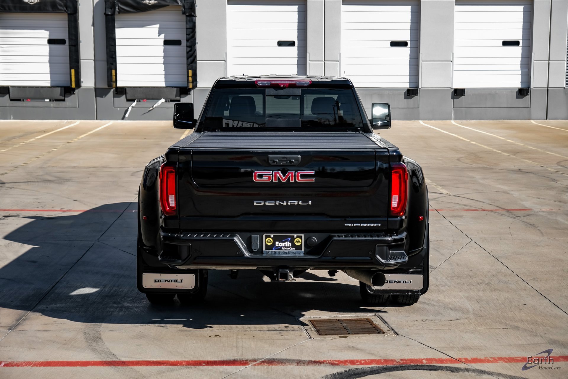 Used 2022 GMC Sierra 3500 Denali w/ Technology Package image 11