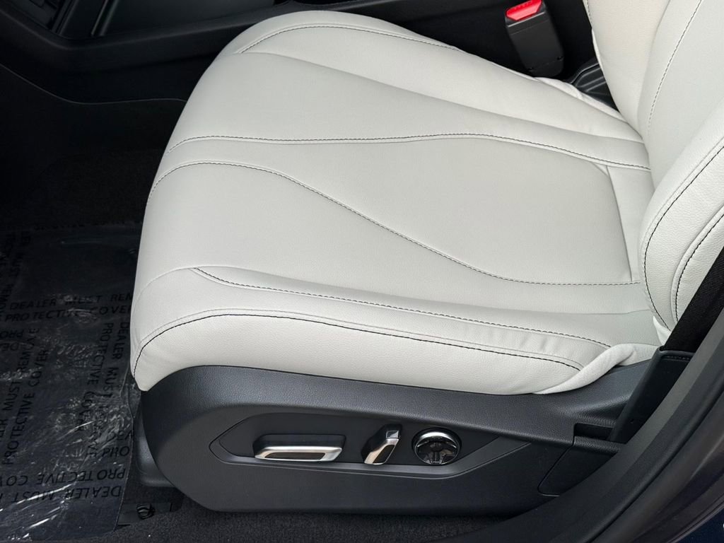 New 2026 Acura RDX SH-AWD image 18
