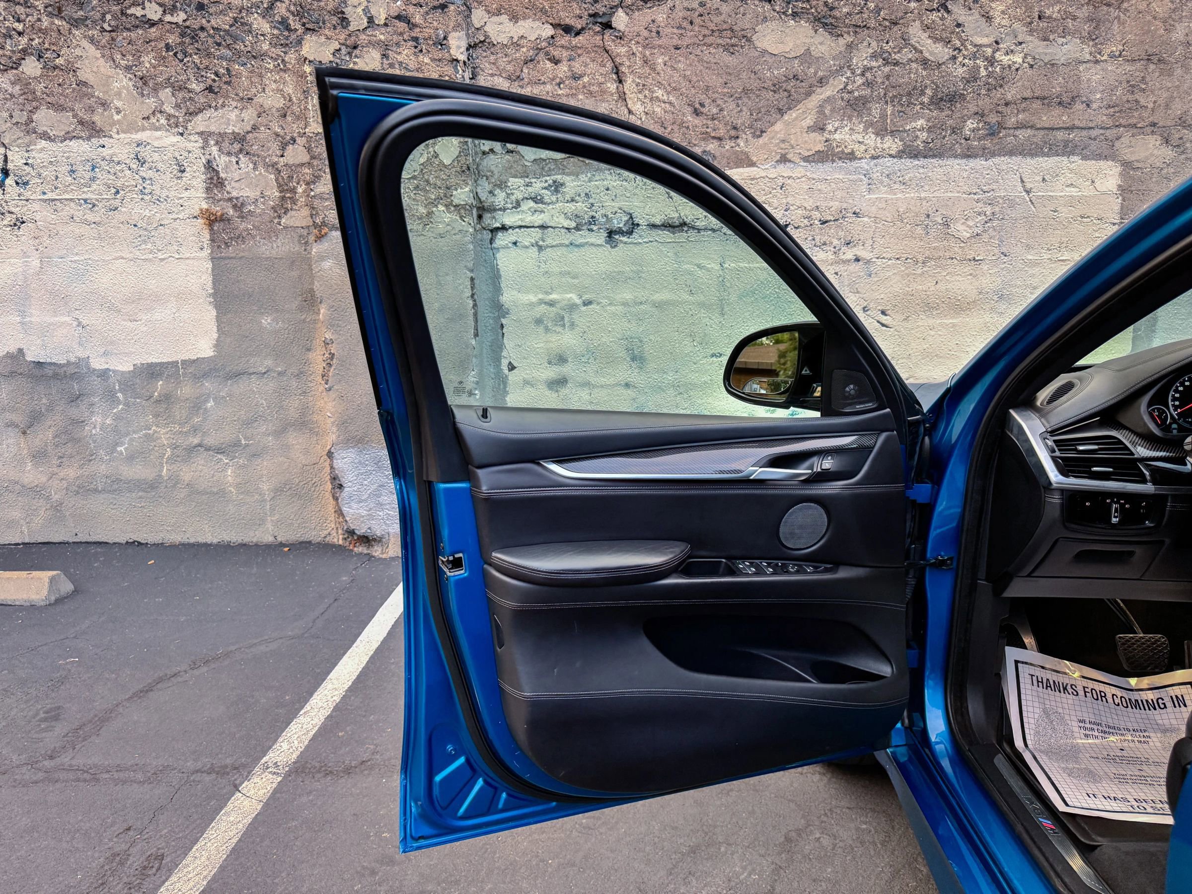 Used 2016 BMW X6 M image 18