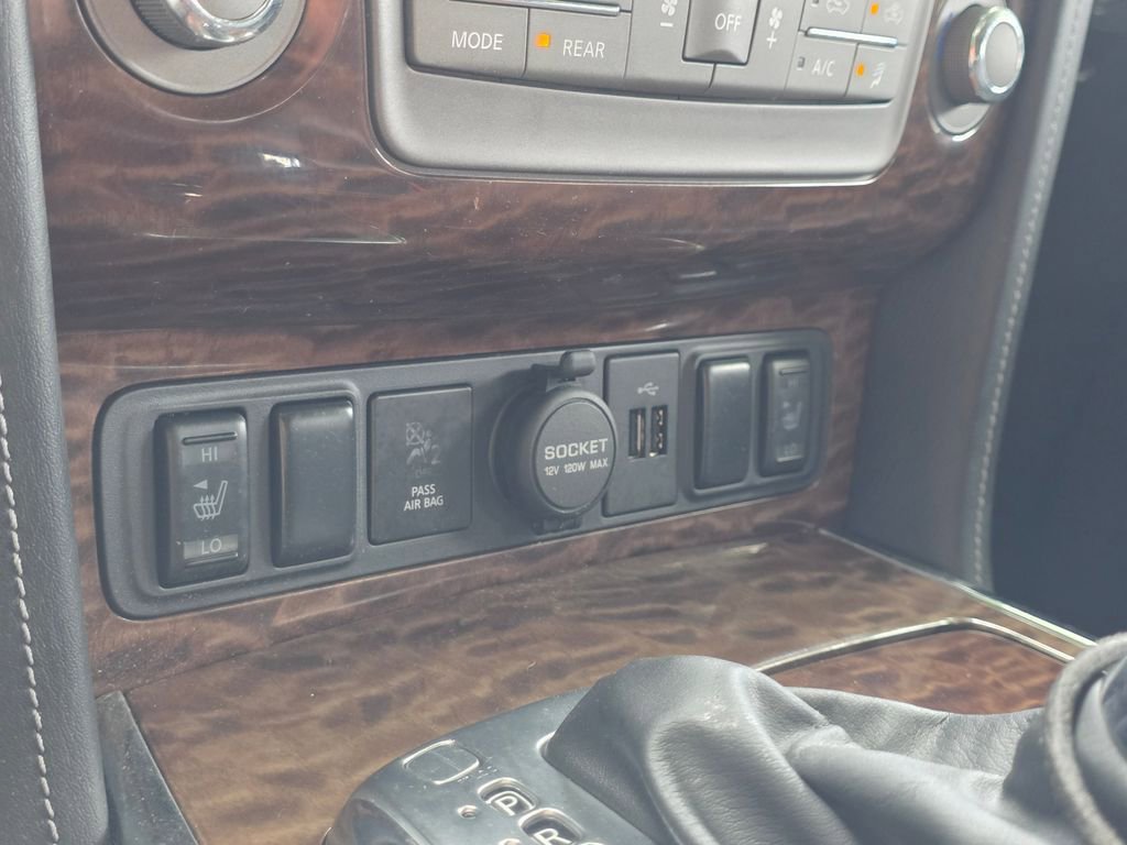 Used 2018 Nissan Armada SL w/ Premium Package RWD image 31