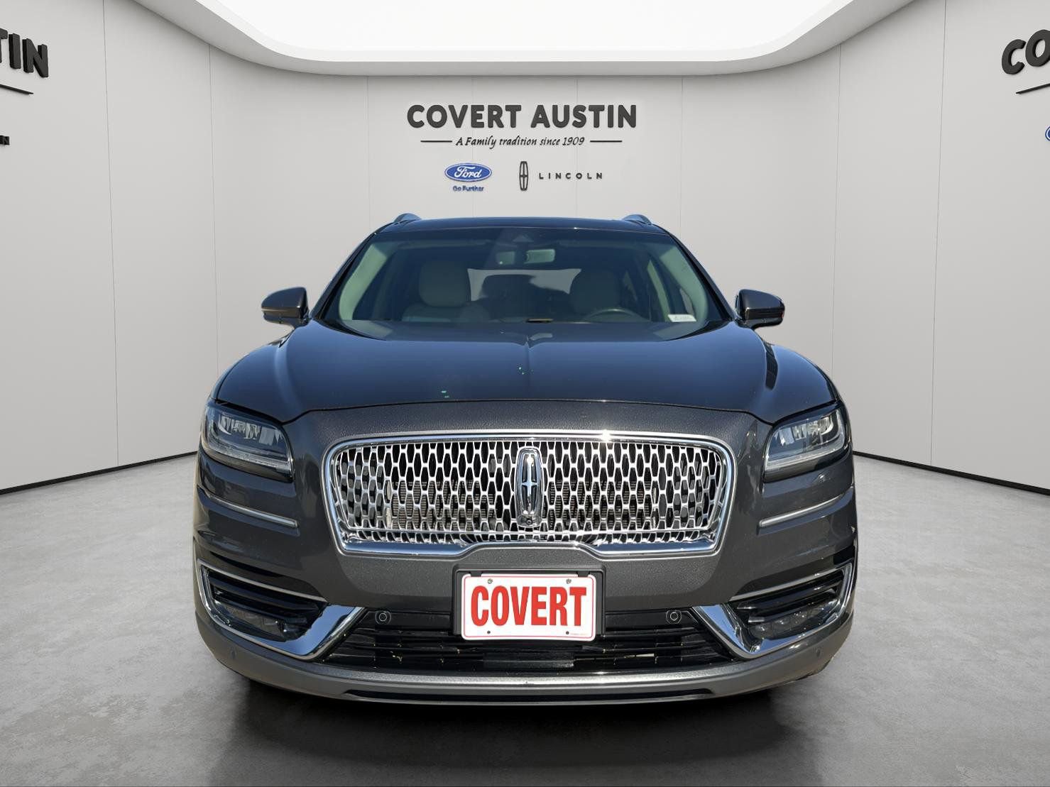 Used 2020 Lincoln Nautilus Reserve w/ Equipment Group 201A image 8
