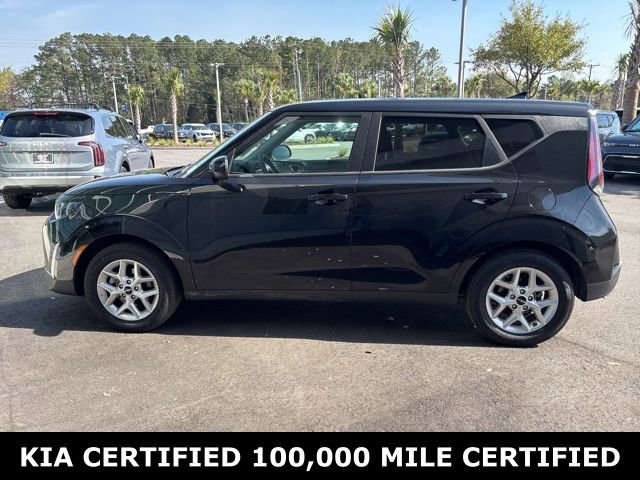 Certified 2025 Kia Soul LX image 8