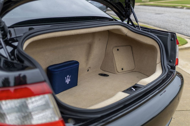 Used 2011 Maserati GranTurismo S RWD image 94