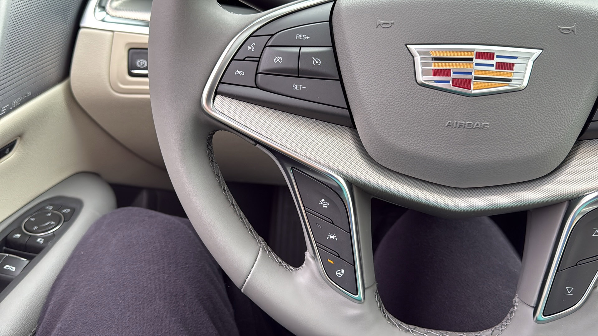 New 2026 Cadillac XT5 Premium Luxury w/ Driver Assist Package image 15