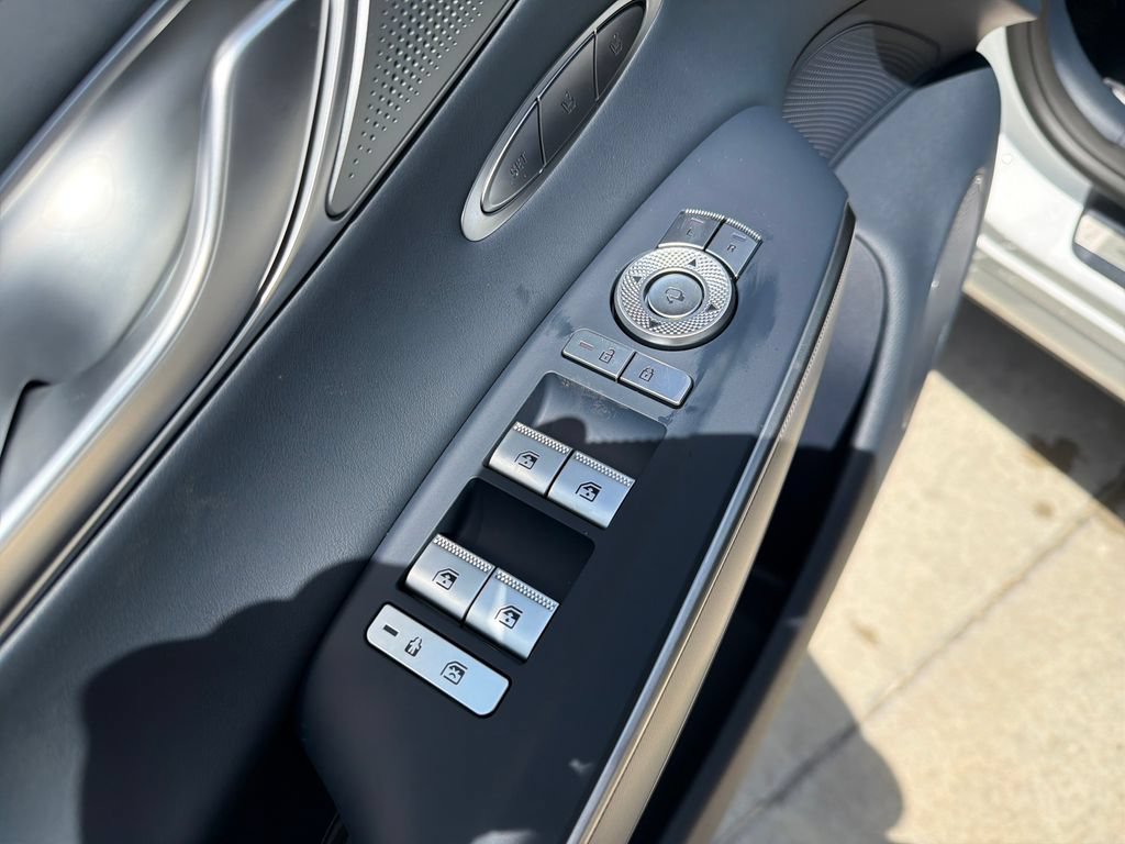 New 2027 Genesis GV70 2.5T Sport Prestige AWD/4WD image 11