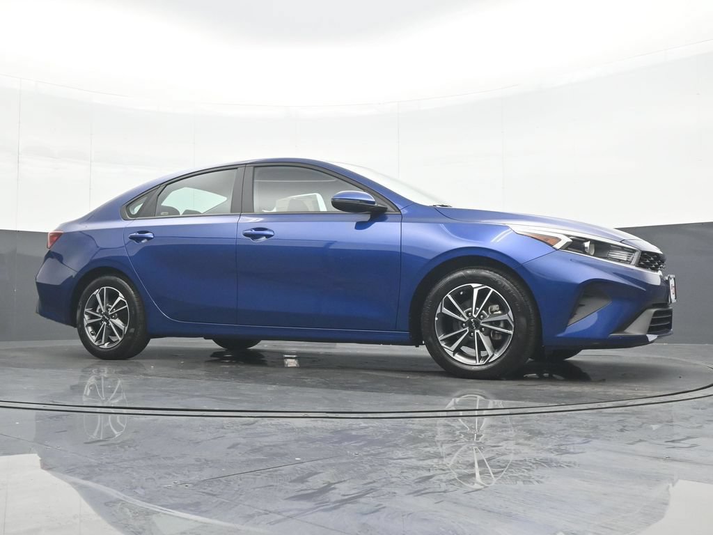 Used 2023 Kia Forte LXS w/ LXS Technology Package FWD image 34