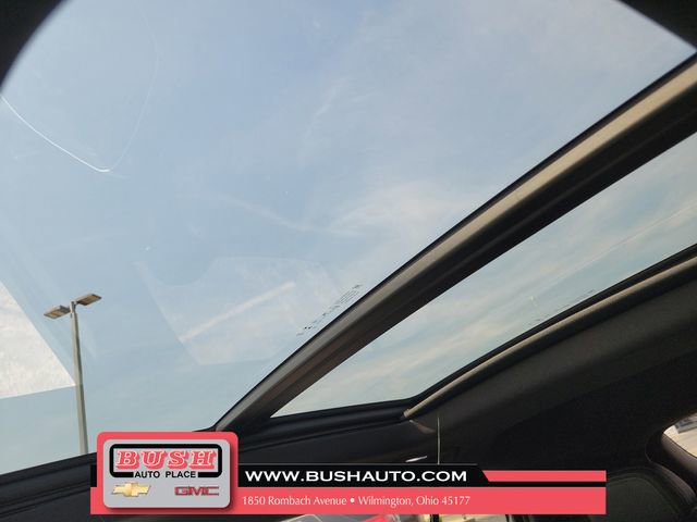 New 2026 Chevrolet Equinox EV LT w/ Convenience Package II AWD/4WD image 32