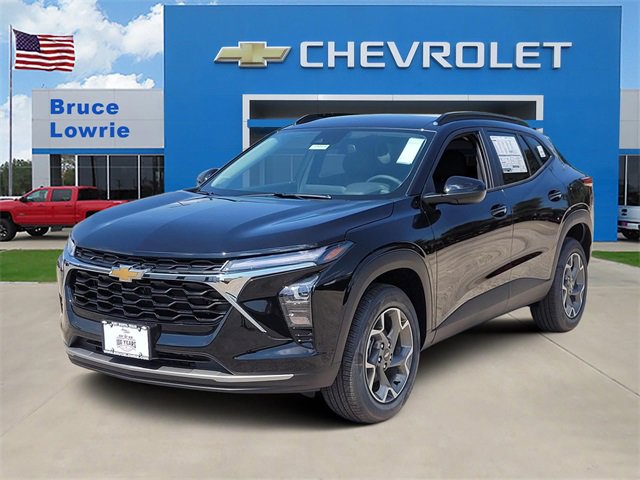 New 2025 Chevrolet Trax LT w/ Driver Confidence Package