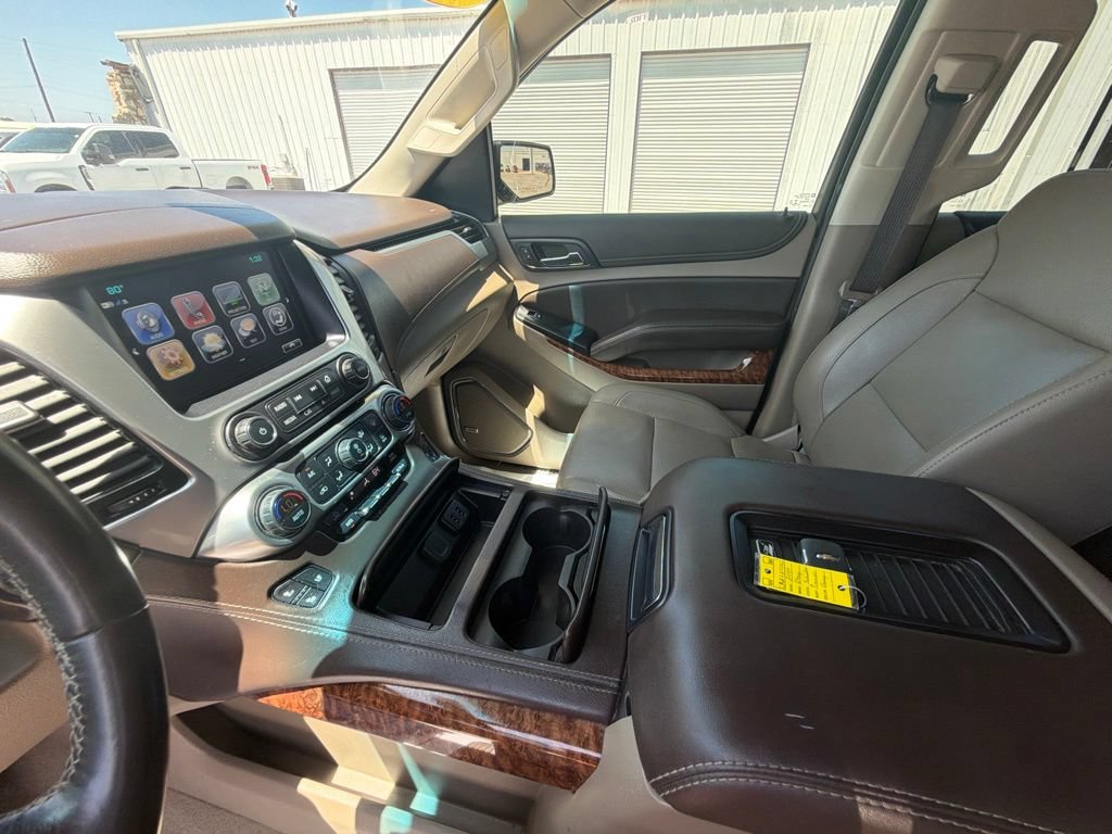 Used 2020 Chevrolet Suburban Premier w/ RST 6.2L Performance Edition AWD/4WD image 26