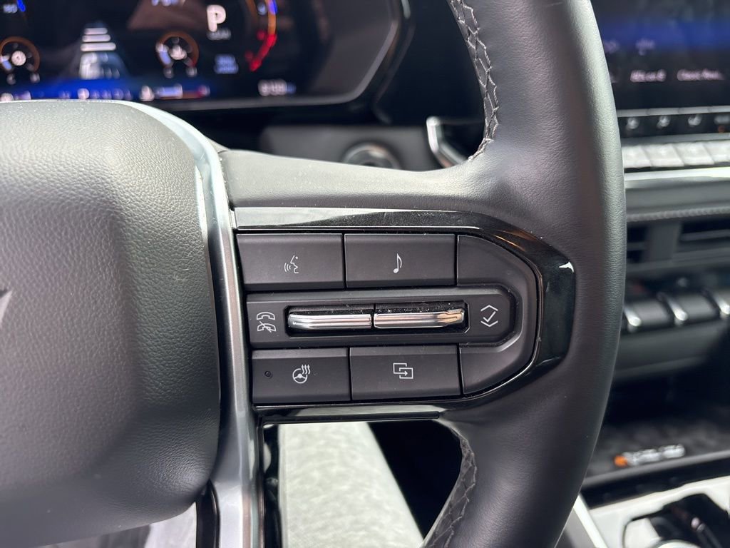 New 2025 Chevrolet Colorado LT w/ LT Convenience Package image 15