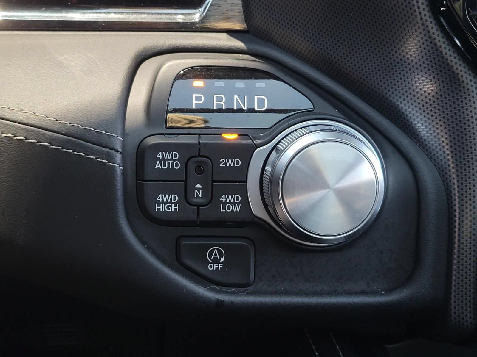 Used 2025 RAM 1500 Limited AWD/4WD image 29