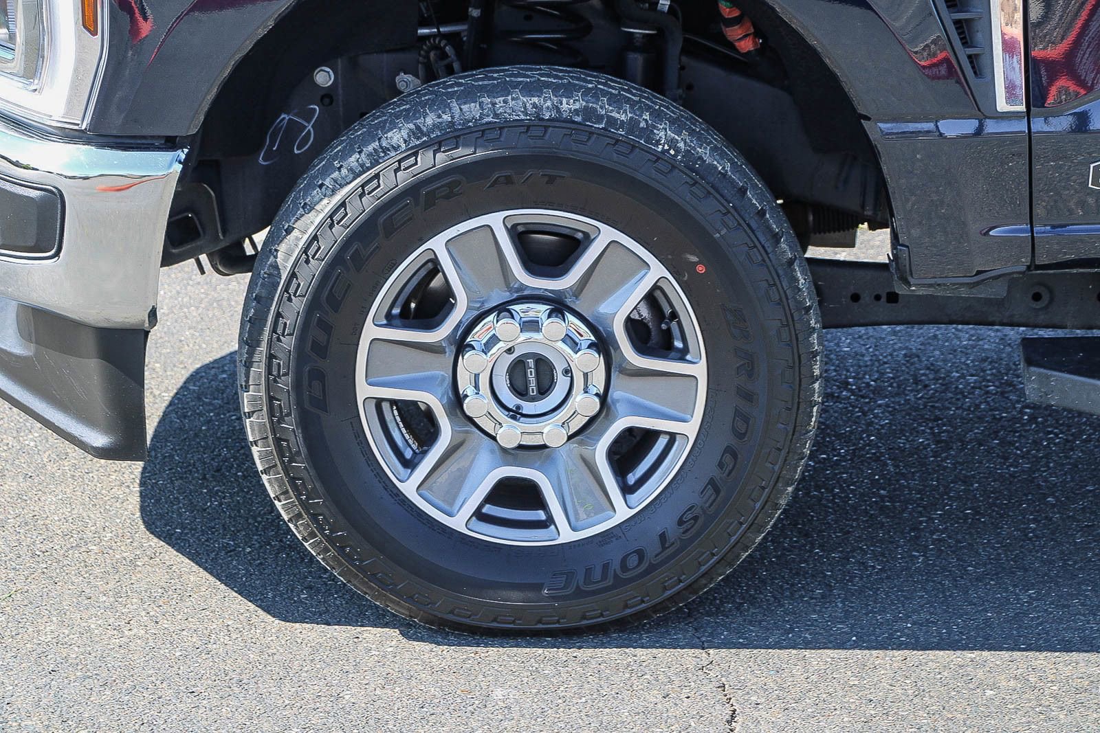 Used 2025 Ford F250 Lariat AWD/4WD image 9