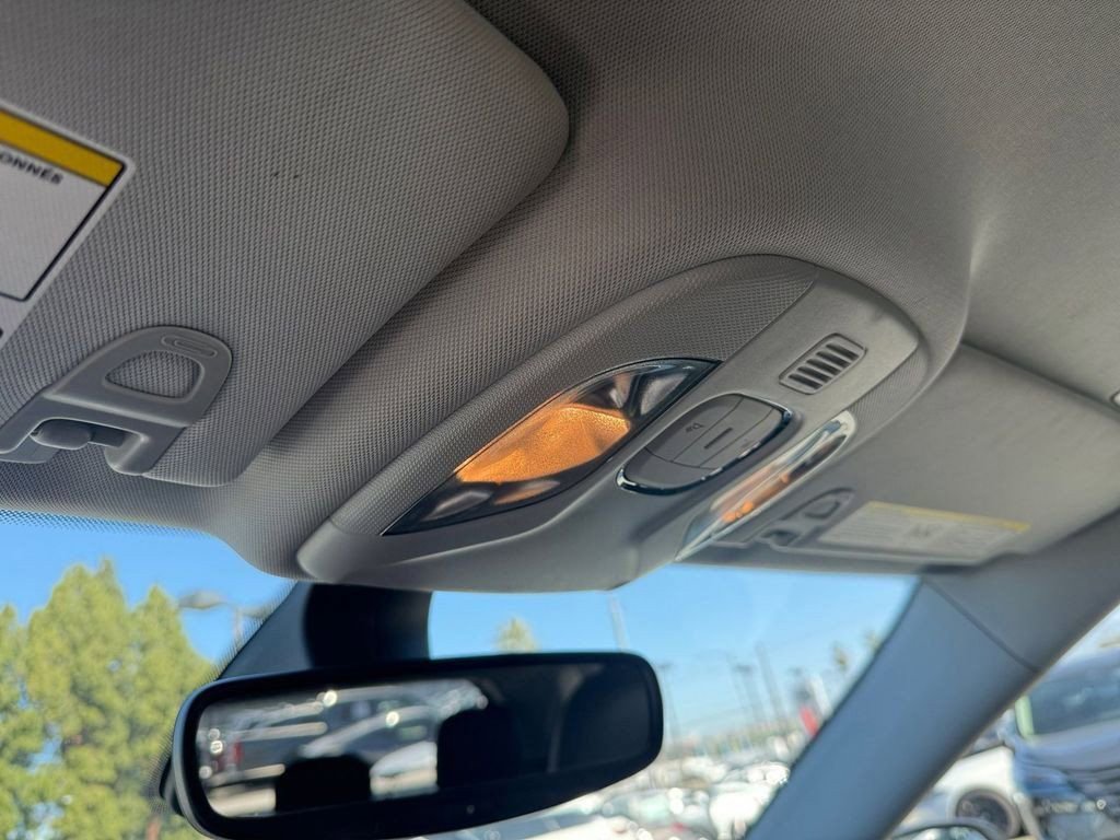 Used 2018 Jeep Compass Latitude w/ Popular Equipment Group image 26