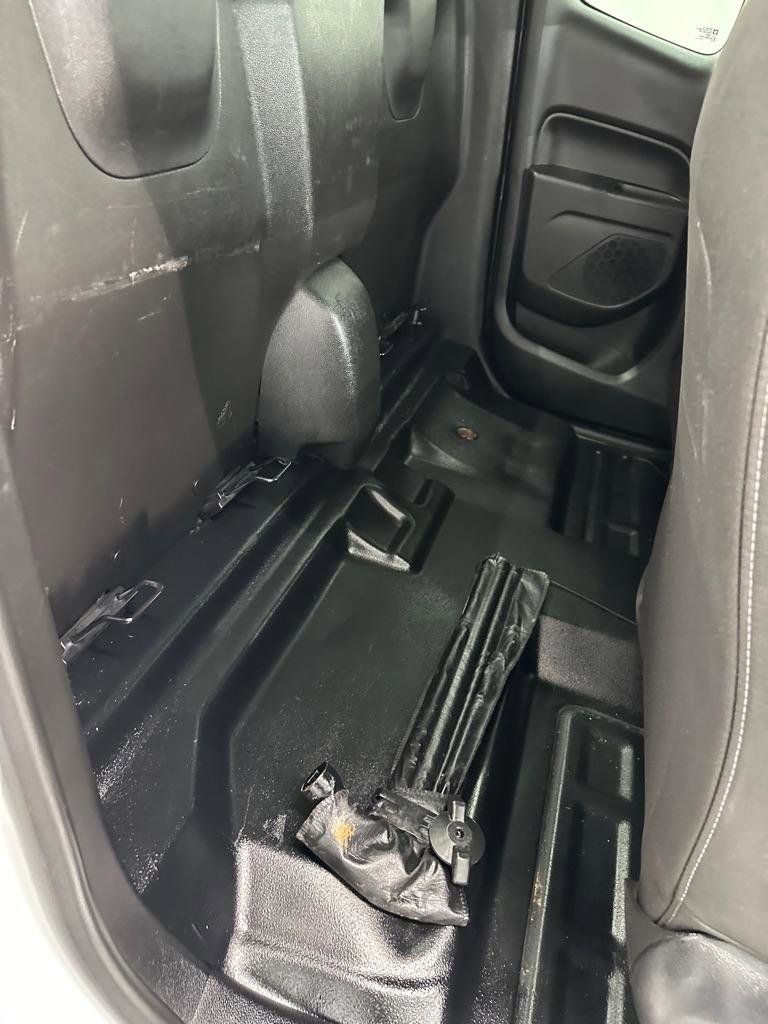 Used 2020 Chevrolet Colorado LT w/ Safety Package image 13