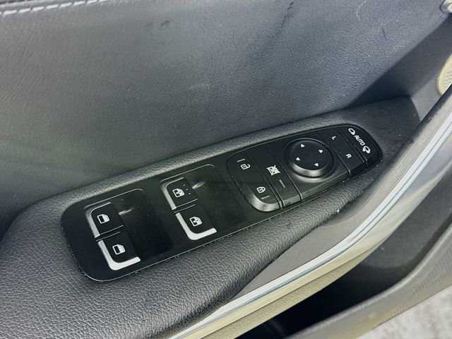 Used 2023 Kia Stinger GT-Line w/ Sun & Sound Package image 18