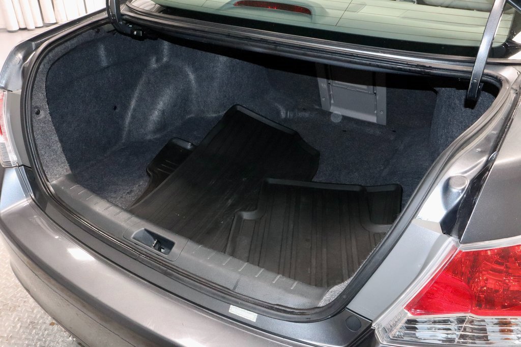 Used 2012 Honda Accord EX-L image 17