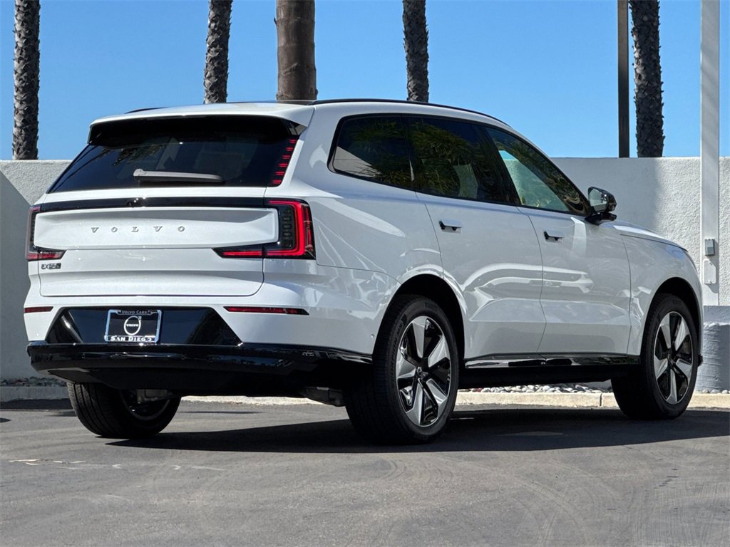 New 2025 Volvo EX90 Plus image 5