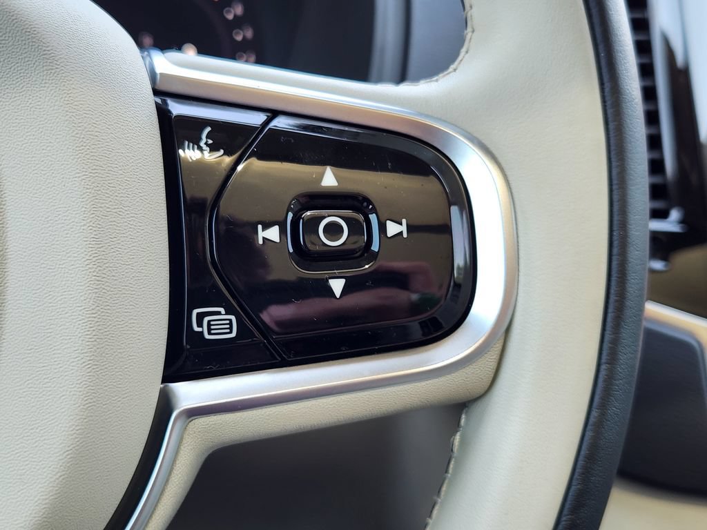 Used 2023 Volvo XC90 B6 Plus w/ Protection Package Premier AWD/4WD image 25