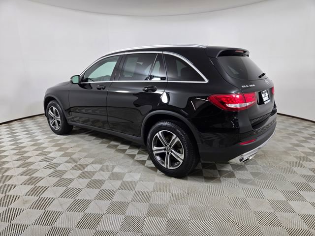 Used 2019 Mercedes-Benz GLC 300 4MATIC image 5