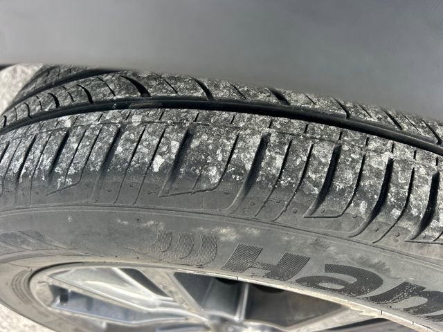 Used 2018 Ford Explorer XLT w/ Equipment Group 202A image 54