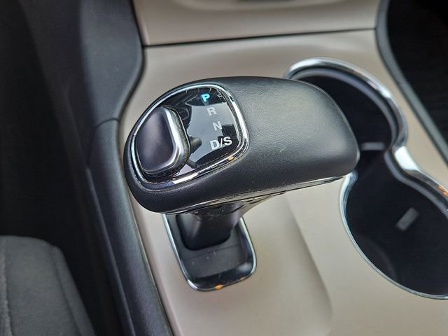 Used 2014 Jeep Grand Cherokee Laredo w/ All Weather Capability Group image 18