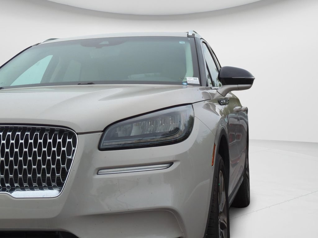 Used 2022 Lincoln Corsair Reserve w/ Elements Package FWD image 25