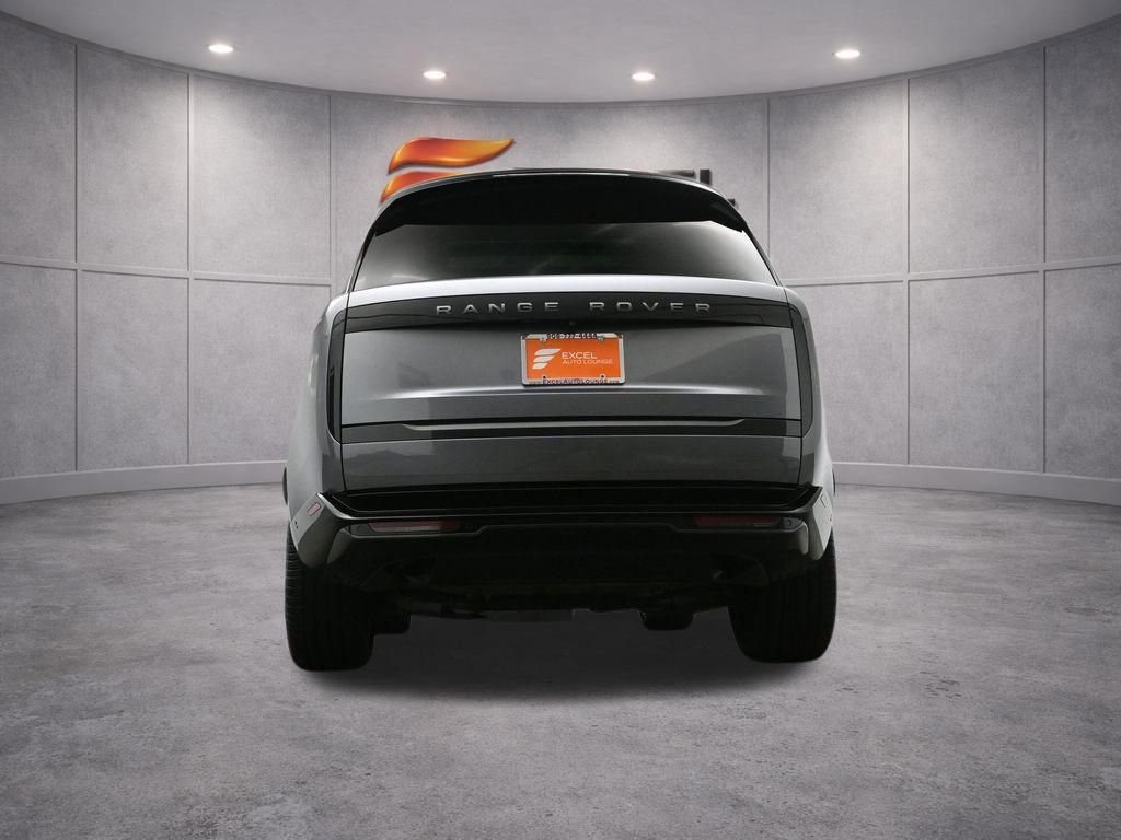 Used 2024 Land Rover Range Rover SE image 46