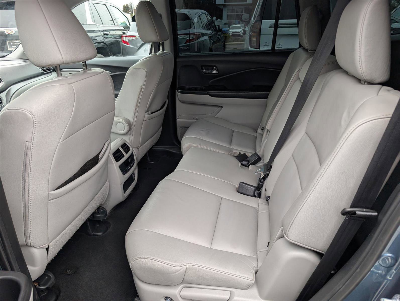 Used 2021 Honda Pilot Special Edition image 18