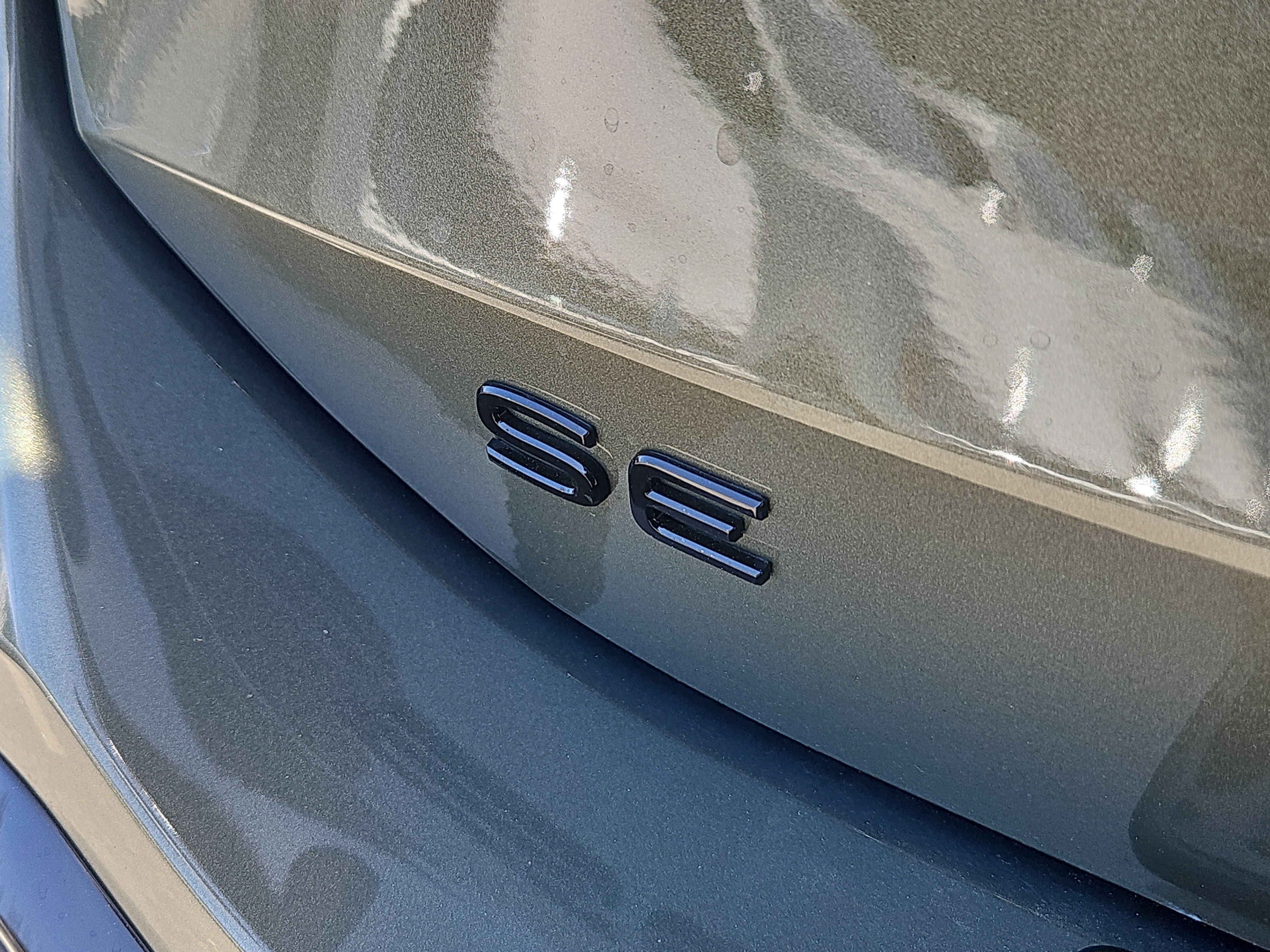 New 2026 Volkswagen Tiguan SE R-Line AWD/4WD image 4