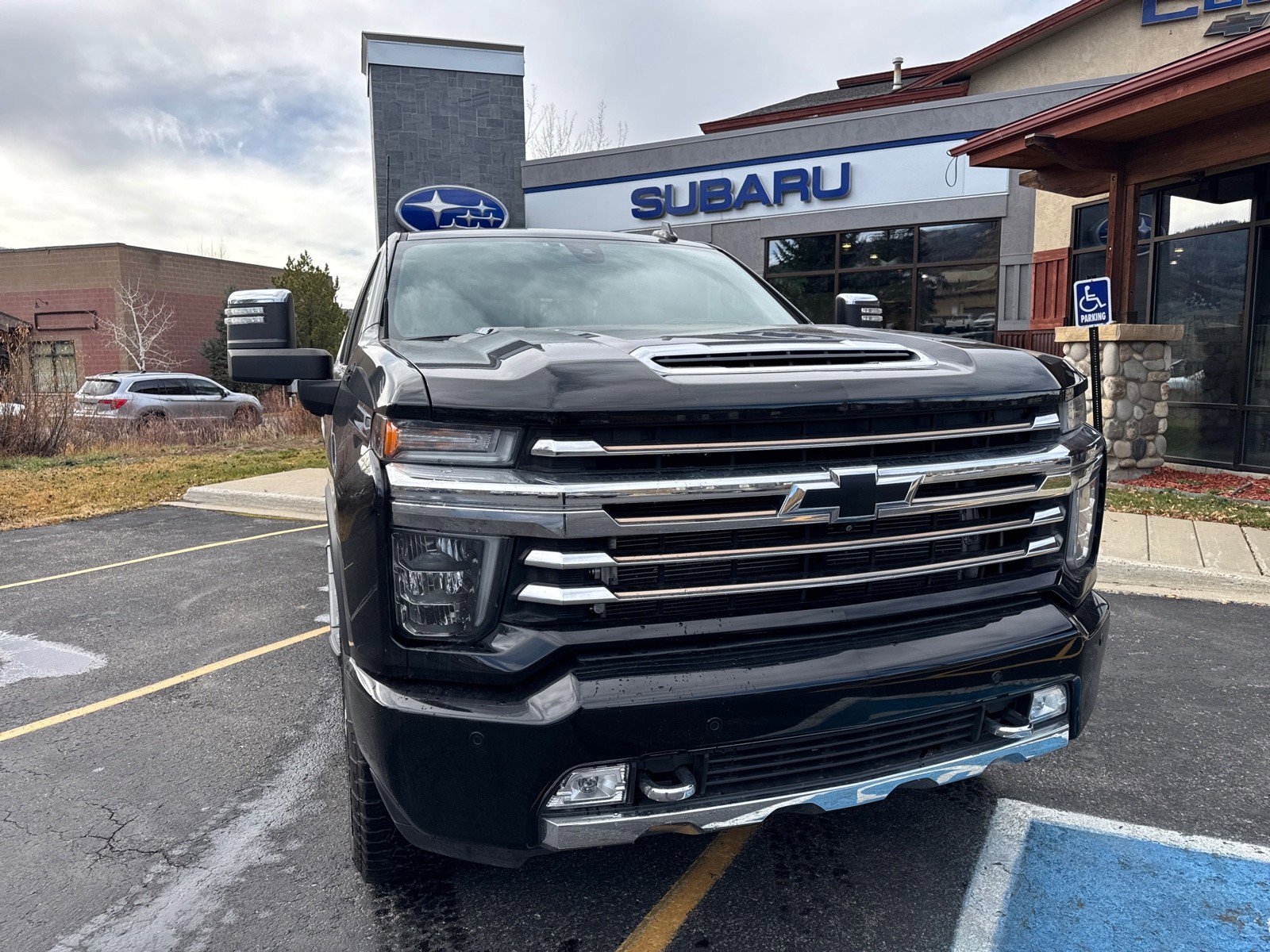 Used 2020 Chevrolet Silverado 2500 High Country w/ Z71 Off-Road Package image 2