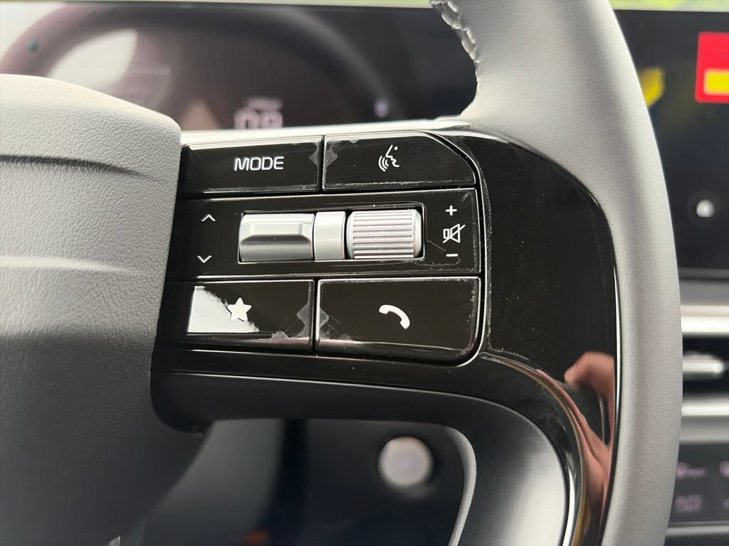 New 2026 Kia Sorento S AWD/4WD image 10