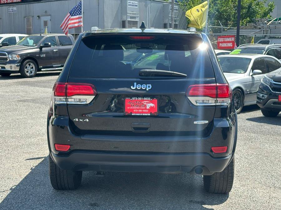Used 2020 Jeep Grand Cherokee Laredo w/ Quick Order Package 2BN North AWD/4WD image 5