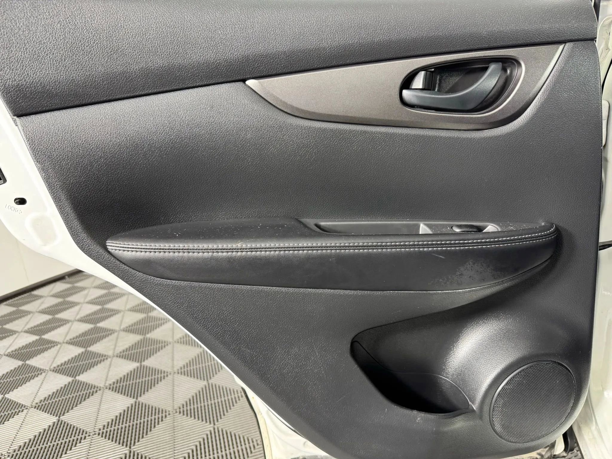 Used 2018 Nissan Rogue Sport S w/ S Appearance Package image 36