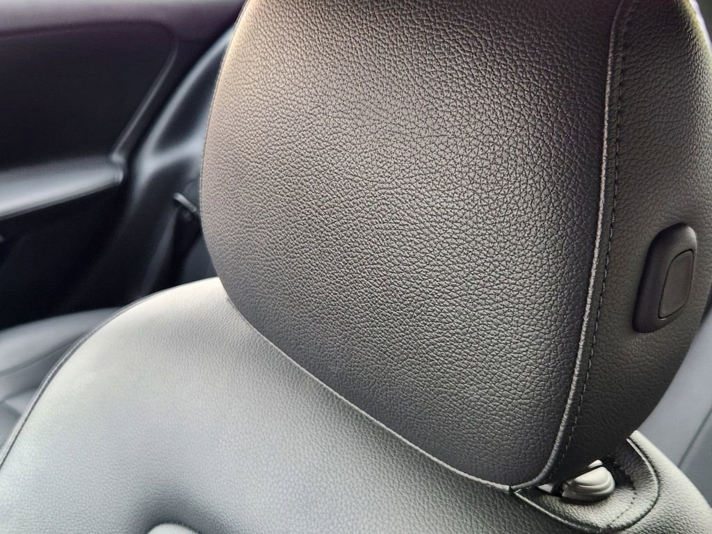 Used 2022 Mercedes-Benz A 220 A 220 image 14