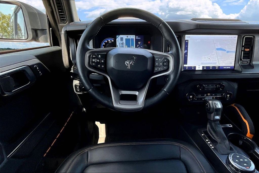 Used 2024 Ford Bronco Badlands image 10