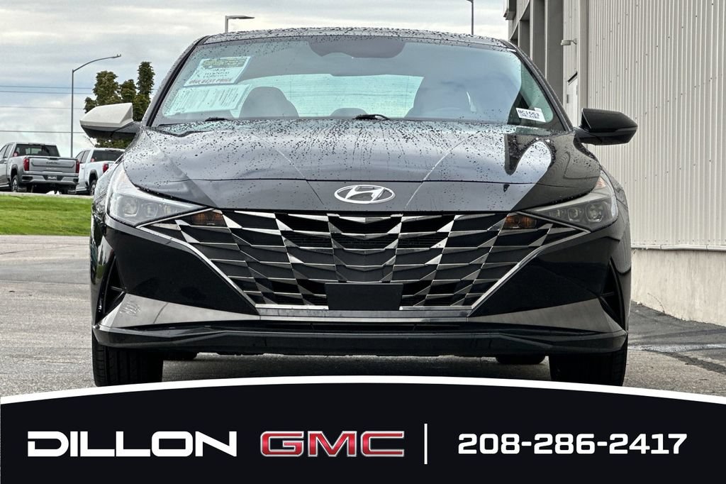 Used 2023 Hyundai Elantra Limited FWD image 12