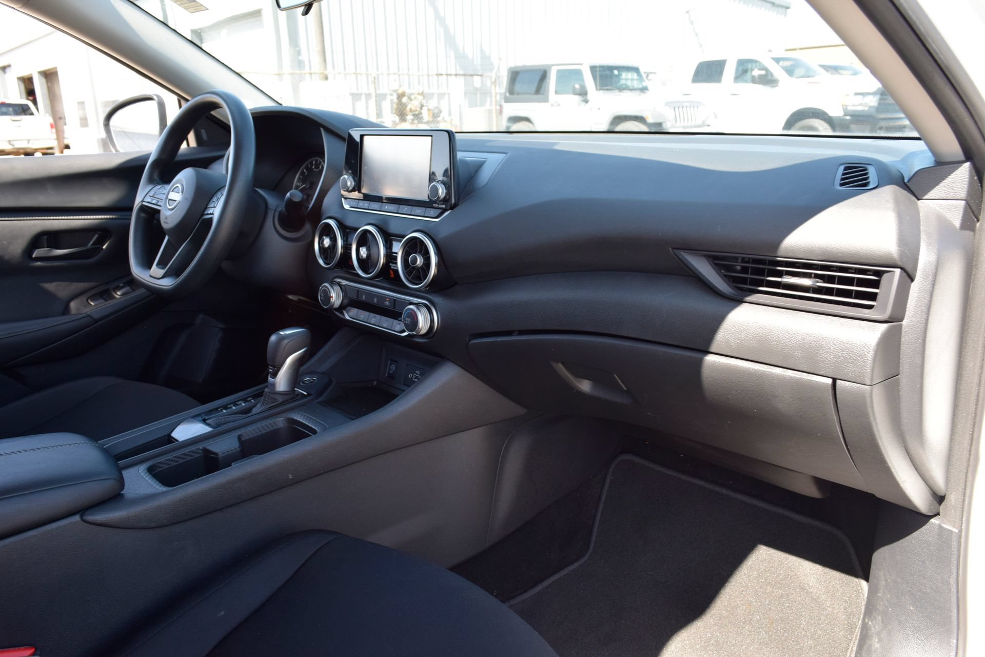 Used 2024 Nissan Sentra S FWD image 21
