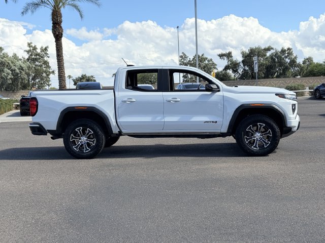 Used 2025 GMC Canyon AT4 AWD/4WD image 5