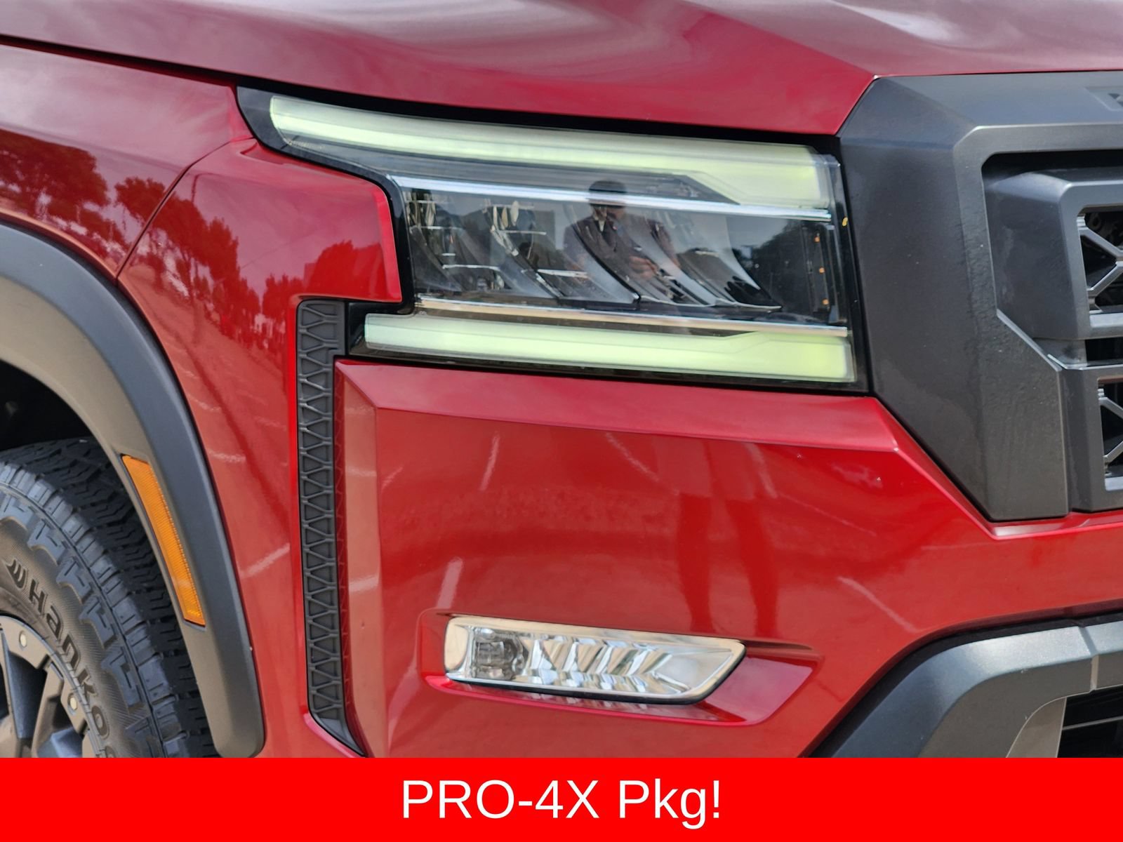 Used 2022 Nissan Frontier PRO-4X w/ Pro-4X Premium Package AWD/4WD image 9