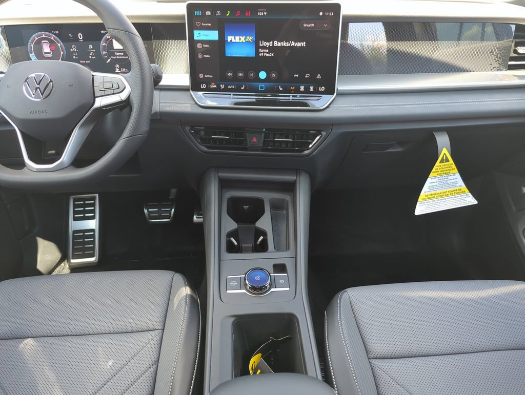 New 2026 Volkswagen Tiguan SE R-Line FWD image 27