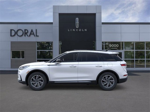 New 2026 Lincoln Corsair Premiere image 3
