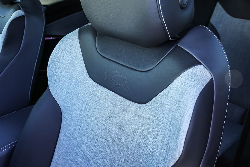 New 2026 Volkswagen ID.4 Pro image 36