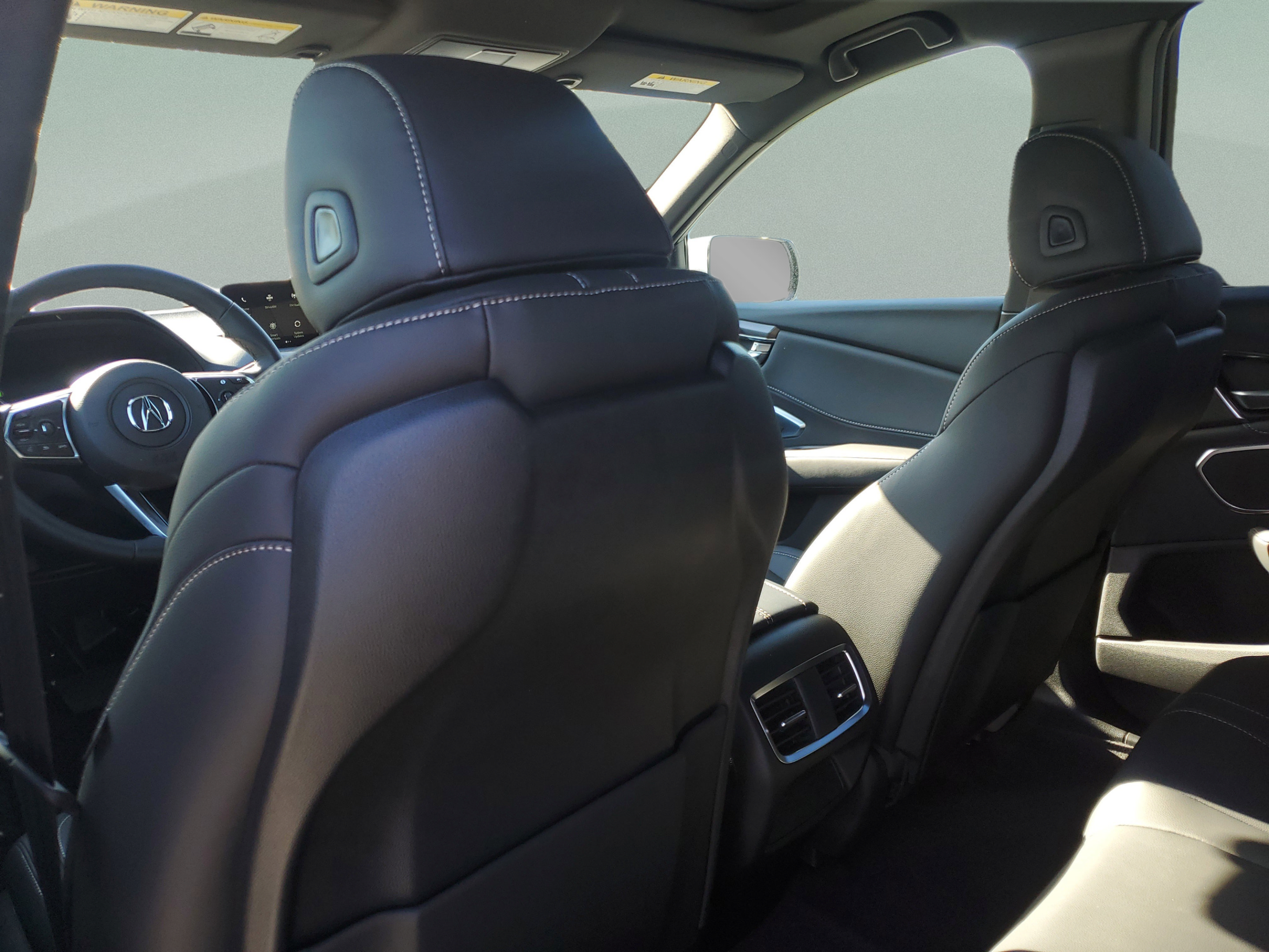 New 2026 Acura RDX SH-AWD image 27