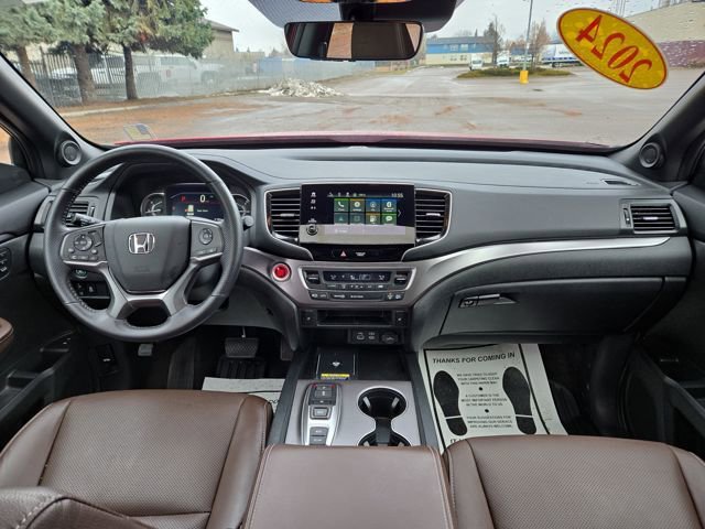 Used 2024 Honda Passport EX-L image 4